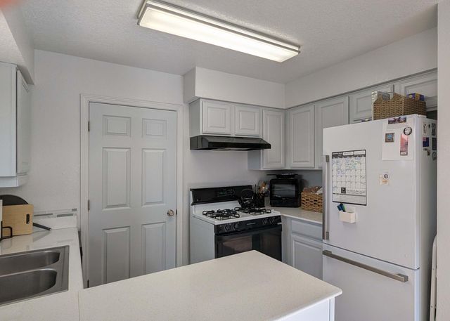 4701 Morris Street NE APT 1601, Albuquerque, NM 87111