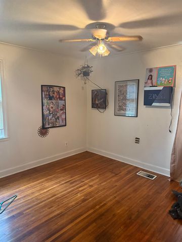 1328 QUINBY DR, Memphis, TN 38127