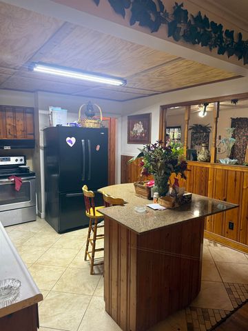 1328 QUINBY DR, Memphis, TN 38127