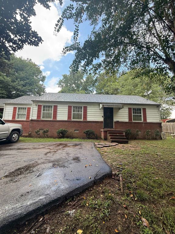 1328 QUINBY DR, Memphis, TN 38127