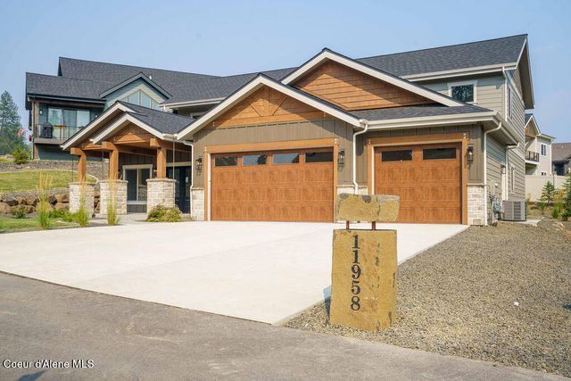 11958 N ROCKING R RD, Hayden, ID 83835