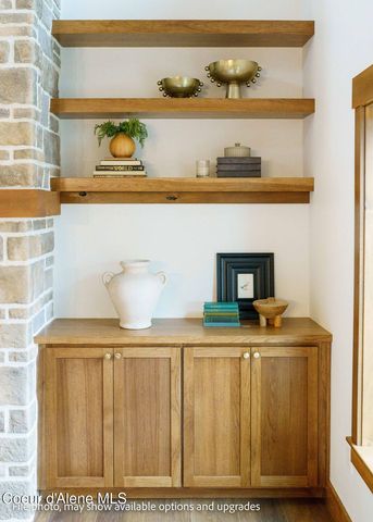 11958 N ROCKING R RD, Hayden, ID 83835