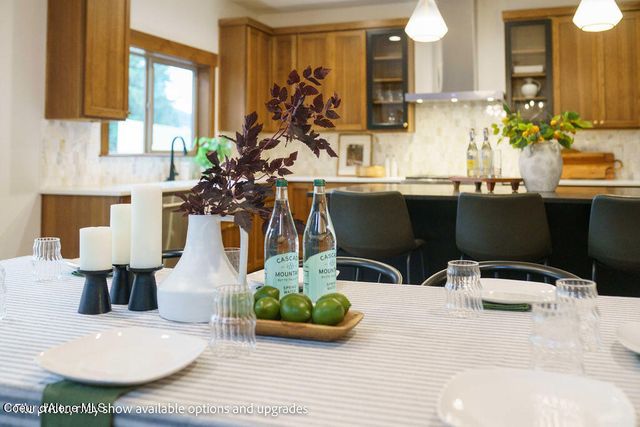 11958 N ROCKING R RD, Hayden, ID 83835