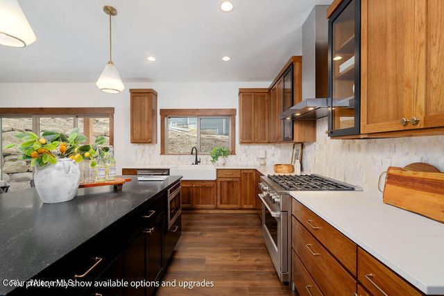 11958 N ROCKING R RD, Hayden, ID 83835