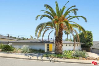 150 Anita Drive, Pasadena, CA 91105