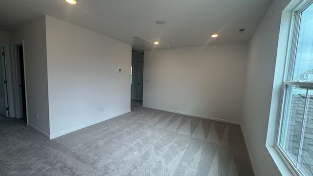 4010 Sadie St, Columbia, TN 38401