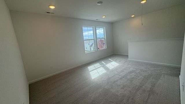 4010 Sadie St, Columbia, TN 38401