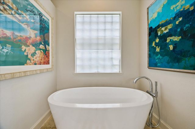 14710 Paradise Oak Drive, Conroe, TX 77356