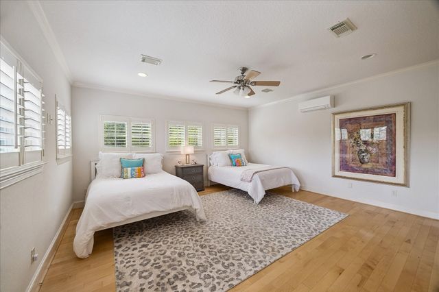 14710 Paradise Oak Drive, Conroe, TX 77356