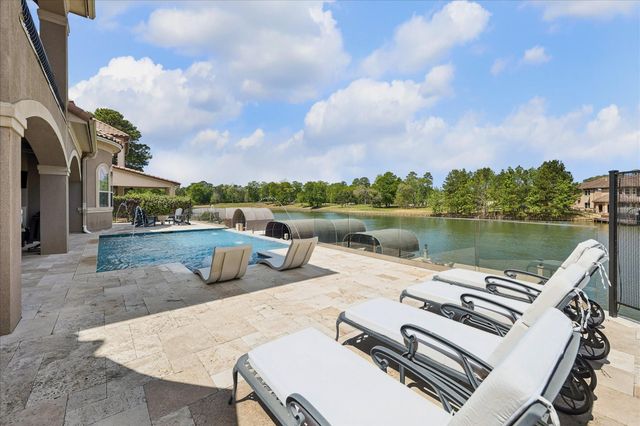 14710 Paradise Oak Drive, Conroe, TX 77356