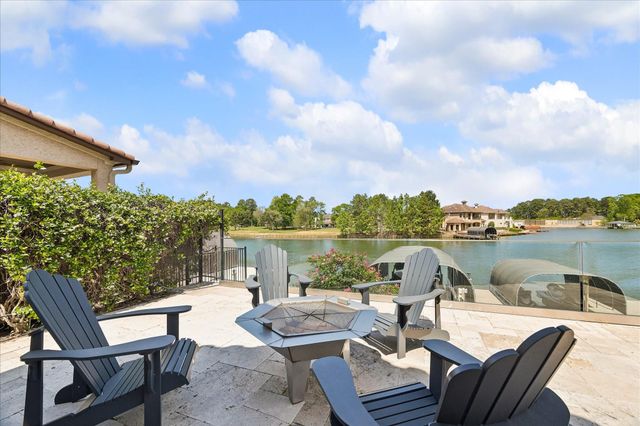 14710 Paradise Oak Drive, Conroe, TX 77356