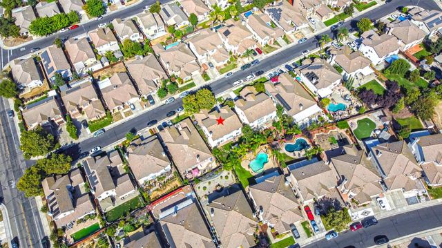 10169 Brenna Way, Elk Grove, CA 95757