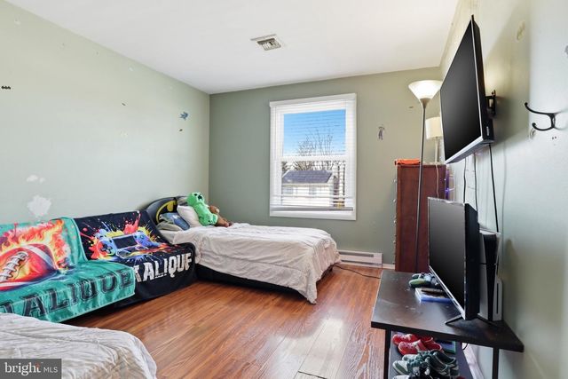 4849 SPRINGTOP DR, Harrisburg, PA 17111