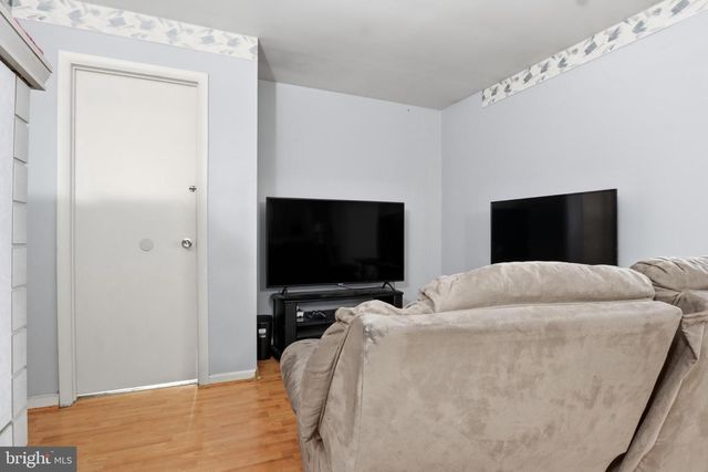 4849 SPRINGTOP DR, Harrisburg, PA 17111