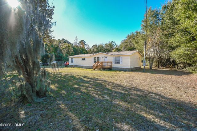293 Tom Fripp Road, St. Helena Island, SC 29920