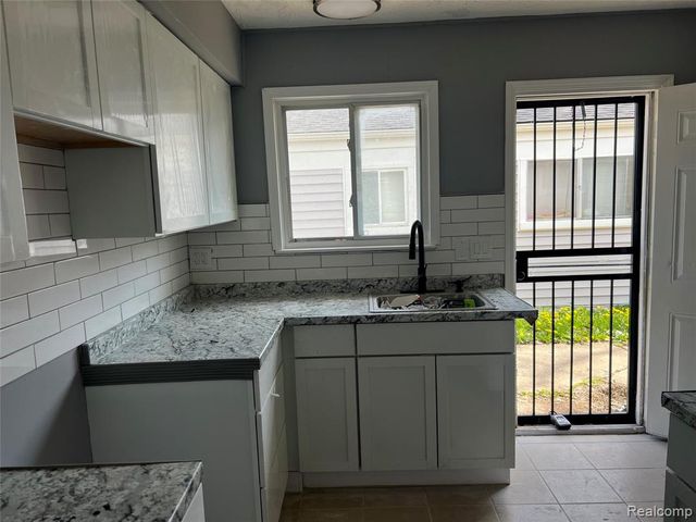 4337 Algonquin Street, Detroit, MI 48215