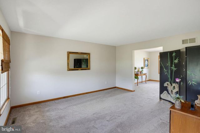 30950 EDGEWOOD DR, Lewes, DE 19958
