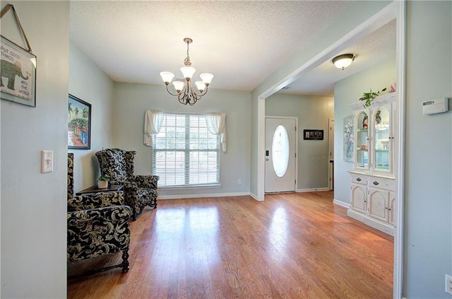 21 Hamil Court NW, Cartersville, GA 30120