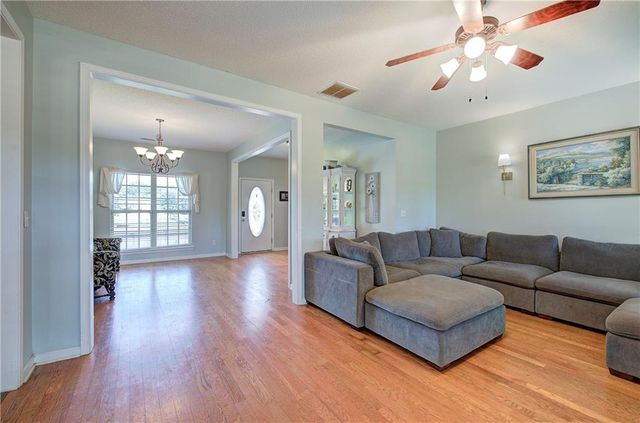 21 Hamil Court NW, Cartersville, GA 30120