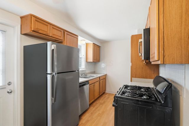 1754 Kenny Road, Columbus, OH 43212