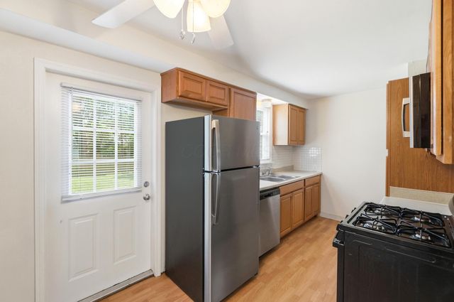1754 Kenny Road, Columbus, OH 43212