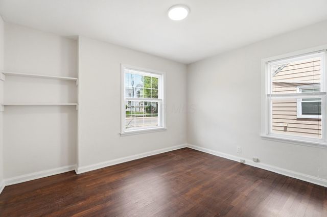1754 Kenny Road, Columbus, OH 43212