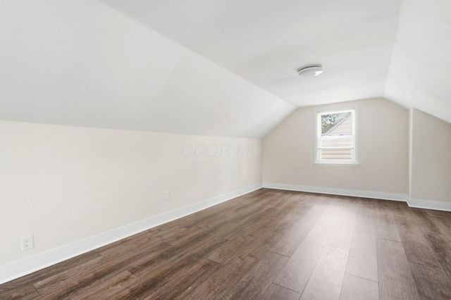 1754 Kenny Road, Columbus, OH 43212