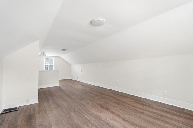 1754 Kenny Road, Columbus, OH 43212