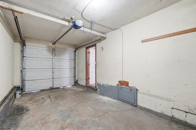 1754 Kenny Road, Columbus, OH 43212