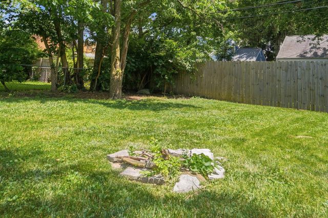 1754 Kenny Road, Columbus, OH 43212
