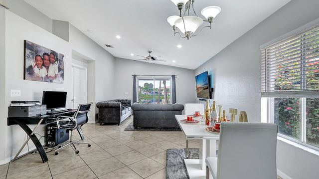 4558 SW 125th Ln, Miramar, FL 33027