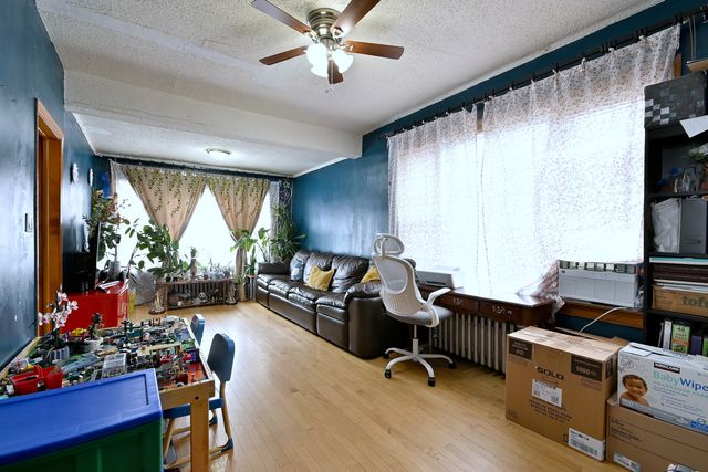 2632 N Moody Avenue, Chicago, IL 60639