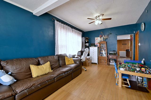 2632 N Moody Avenue, Chicago, IL 60639