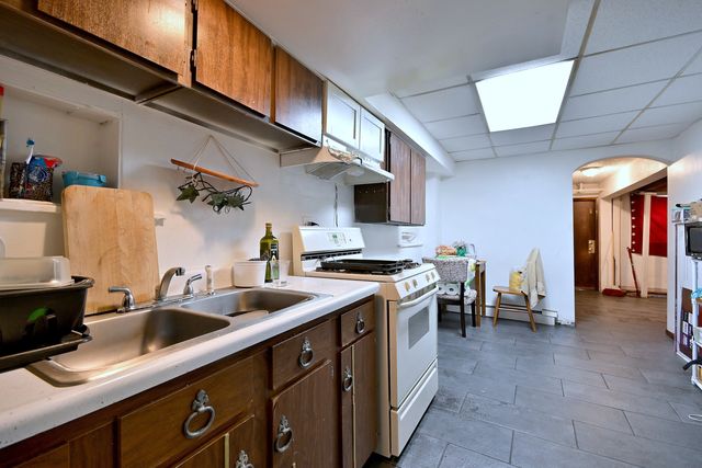 2632 N Moody Avenue, Chicago, IL 60639