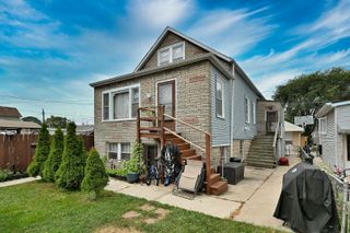 2632 N Moody Avenue, Chicago, IL 60639