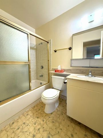 6007 Via Casitas, Carmichael, CA 95608