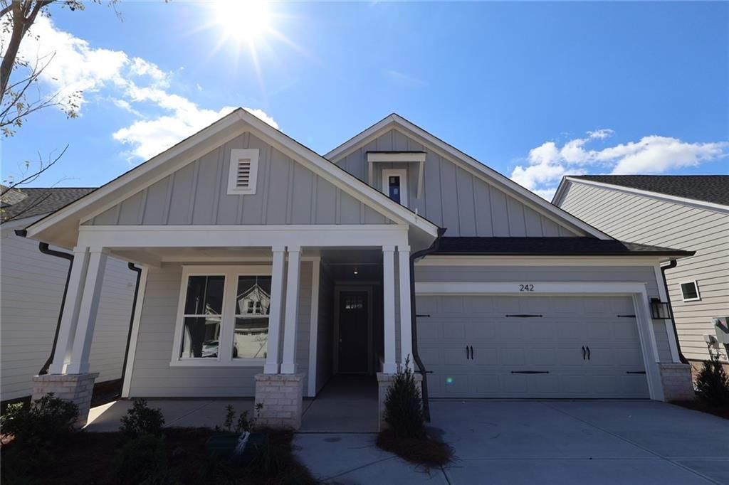 242 Strawberry Lane, Woodstock, GA 30189