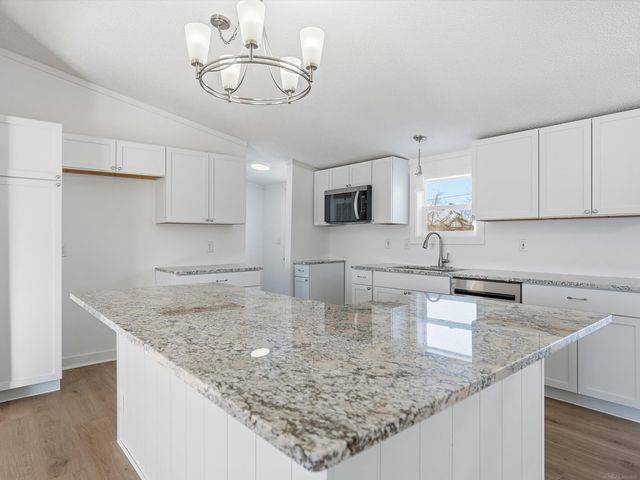 1581 Golden Gate Court, Saint Clair, MI 48079