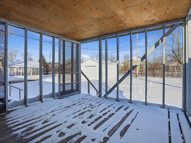 1581 Golden Gate Court, Saint Clair, MI 48079