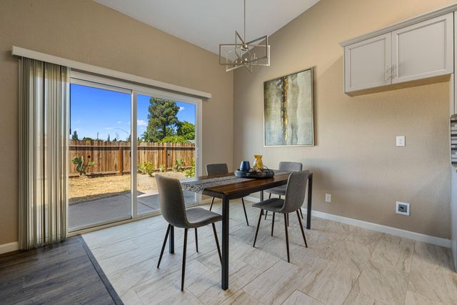 5701 Casaba Way, Keyes, CA 95328