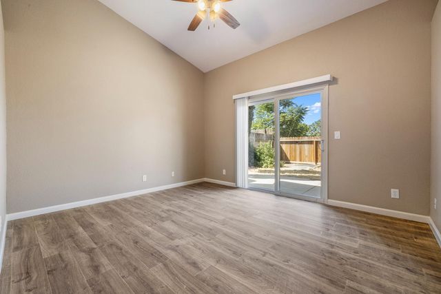 5701 Casaba Way, Keyes, CA 95328