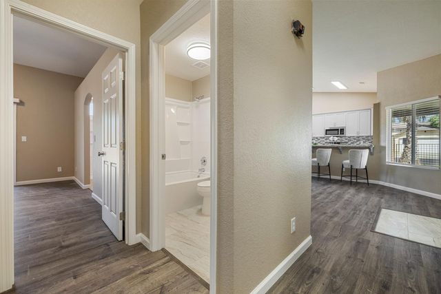 5701 Casaba Way, Keyes, CA 95328