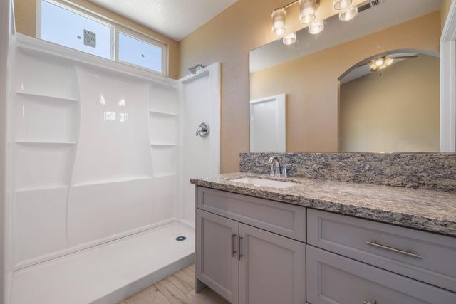5701 Casaba Way, Keyes, CA 95328
