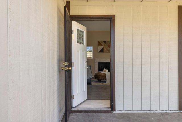 5701 Casaba Way, Keyes, CA 95328