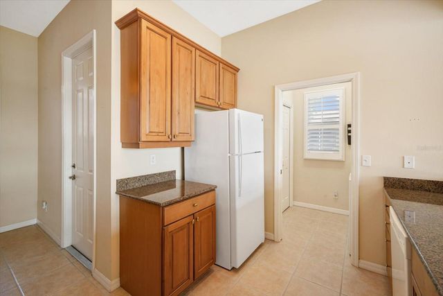 2490 KENSINGTON GREENS DRIVE, Sun City Center, FL 33573