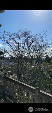 4546 47th Avenue SW, Seattle, WA 98116