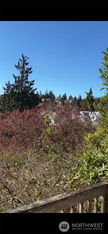 4546 47th Avenue SW, Seattle, WA 98116