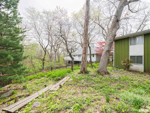 3601 W RICHWOODS Boulevard, Peoria, IL 61604