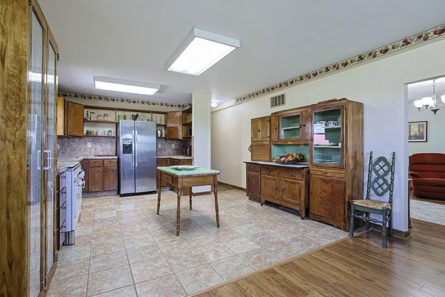 360 Day Hill Road, Foster, KY 41043
