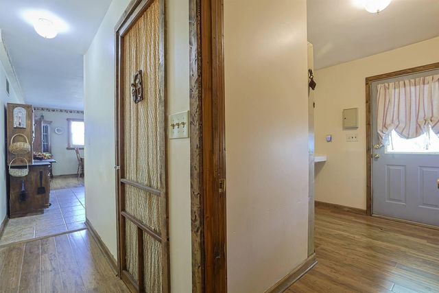 360 Day Hill Road, Foster, KY 41043